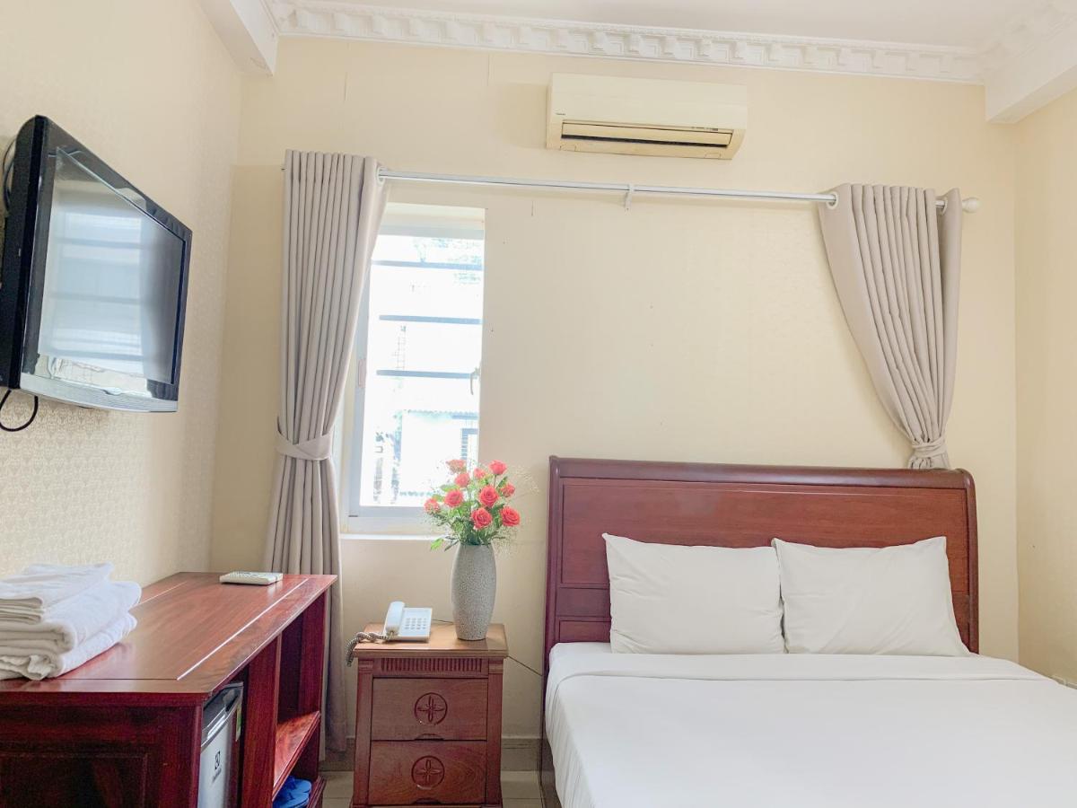 Red Sun Airport Saigon Hotel Хошимін Екстер'єр фото