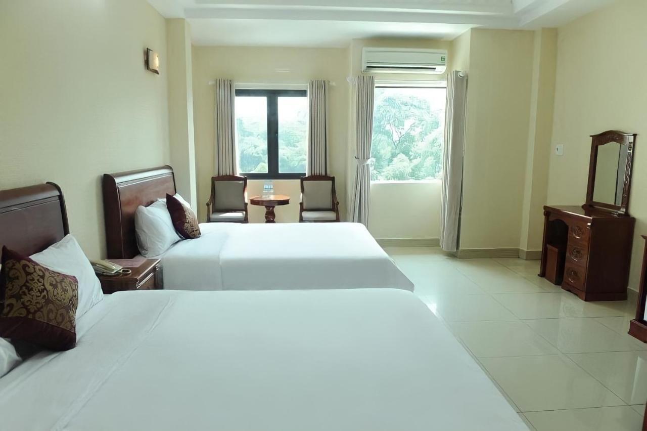 Red Sun Airport Saigon Hotel Хошимін Екстер'єр фото