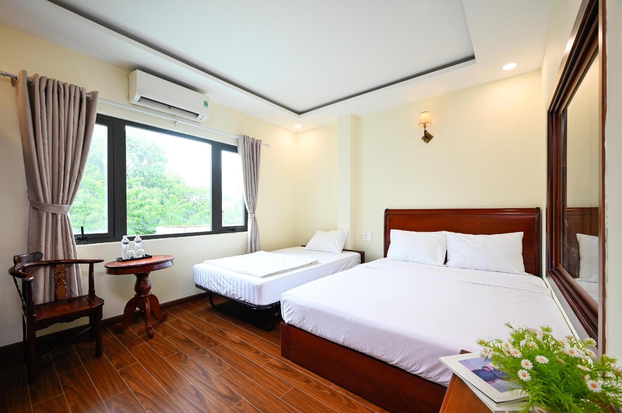 Red Sun Airport Saigon Hotel Хошимін Екстер'єр фото