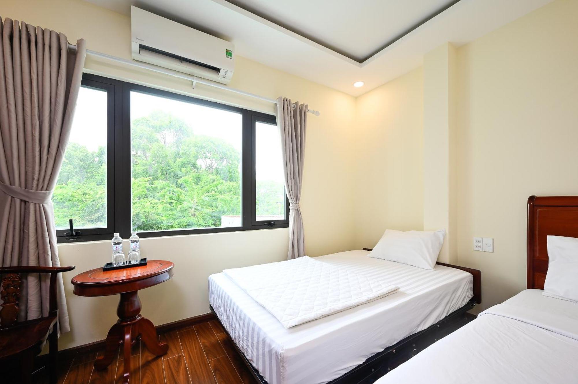 Red Sun Airport Saigon Hotel Хошимін Екстер'єр фото