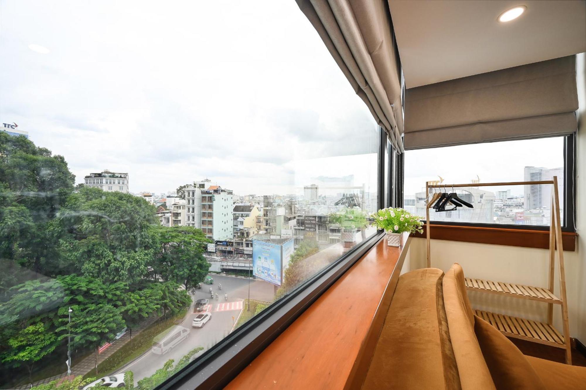 Red Sun Airport Saigon Hotel Хошимін Екстер'єр фото