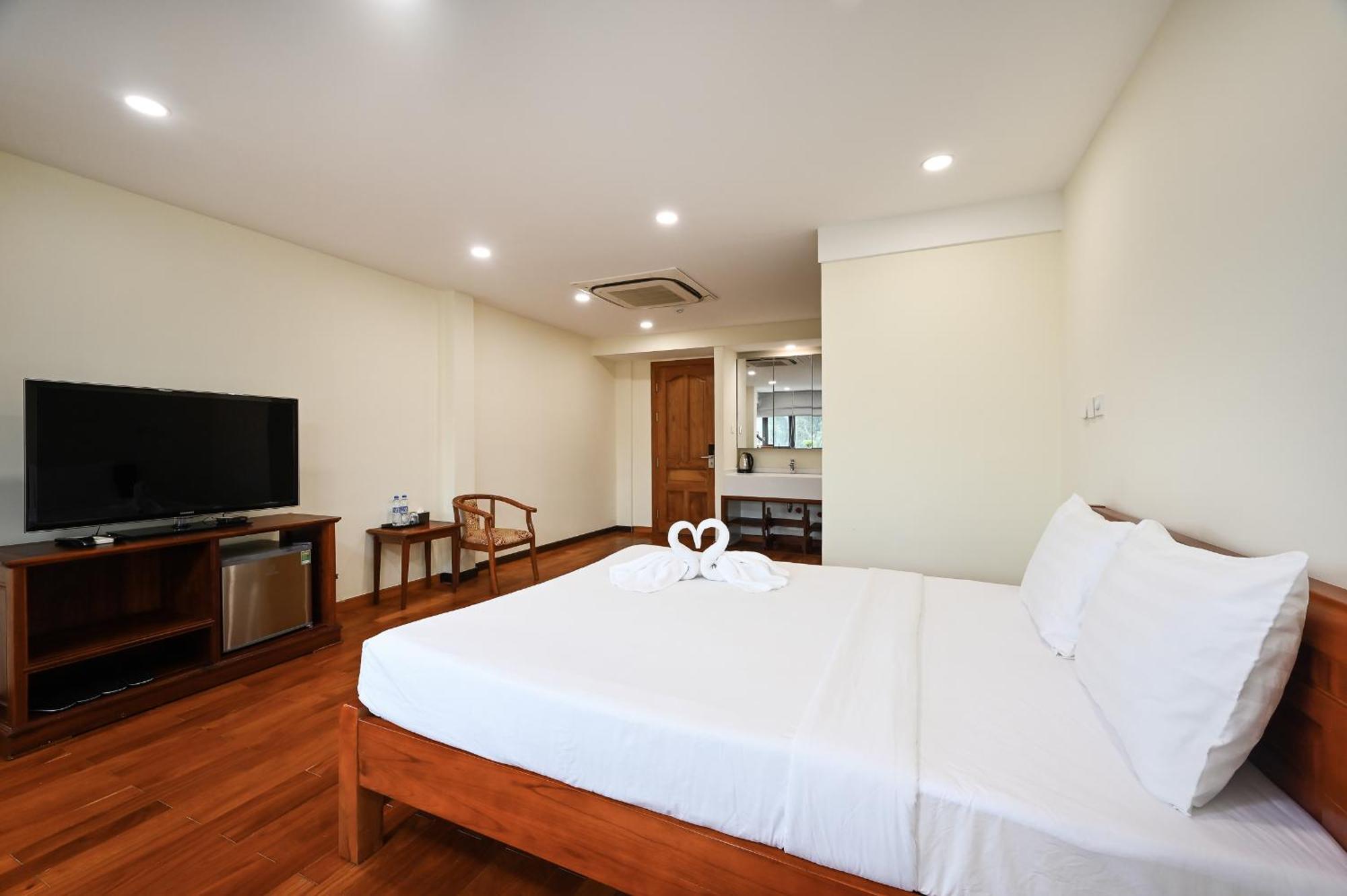 Red Sun Airport Saigon Hotel Хошимін Екстер'єр фото